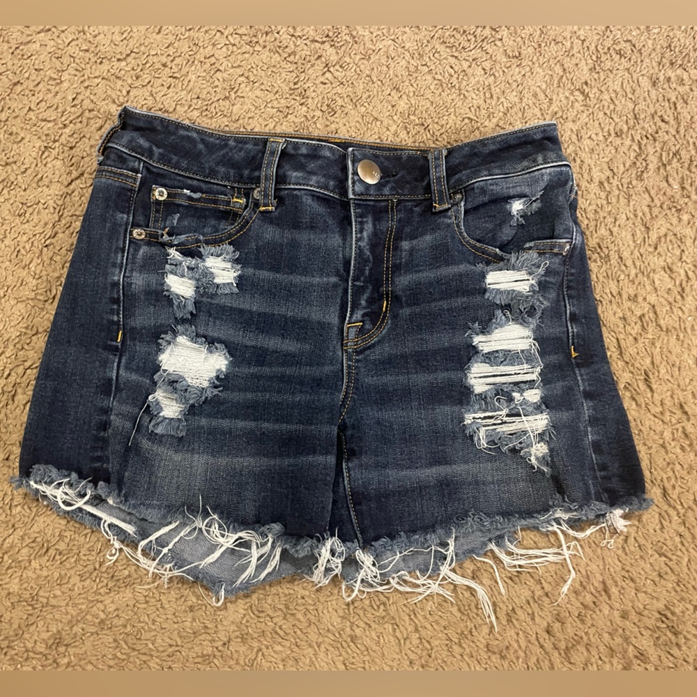 American Eagle Outfitters high rise shortie jeans size 4
